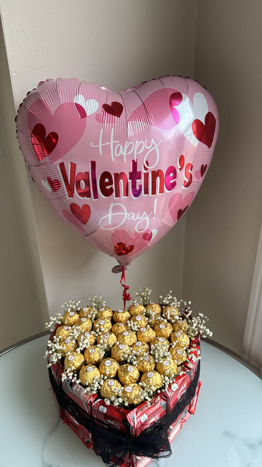 Kitkat Heart Box with Balloon