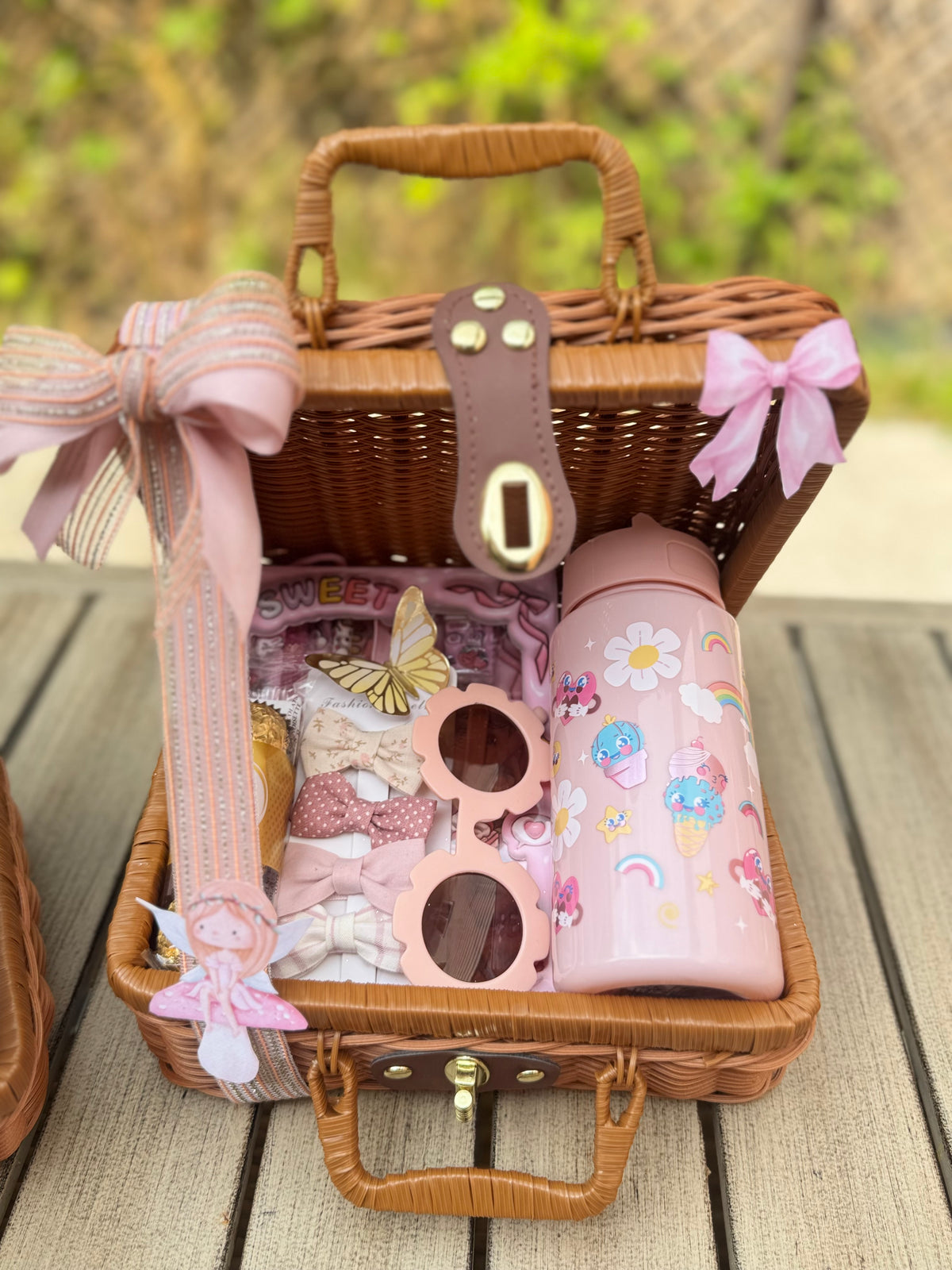 Kids Rakhi Trunk-Girls