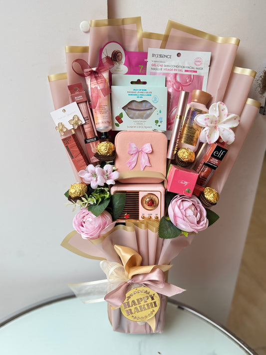 Rakhi bouquet for sister and bhabhi🩷✨