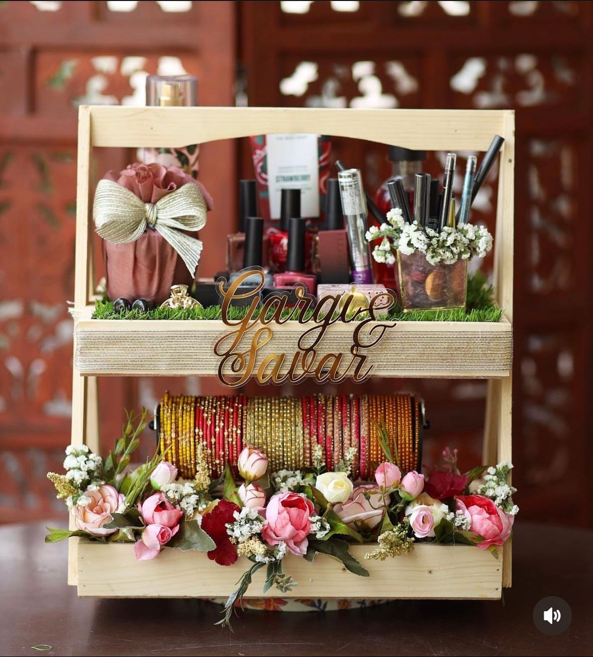 Makeup & Bangle Setup