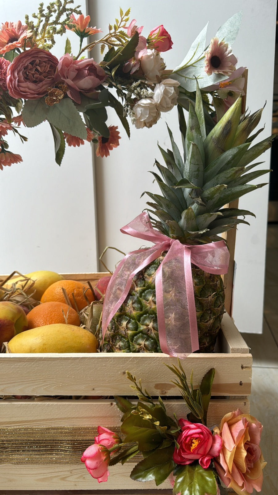 Wooden extra Large Crate with Handle